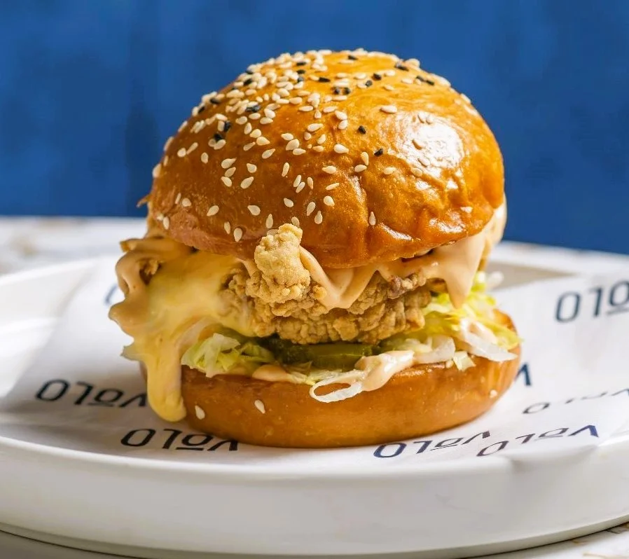 Crispy Chicken Burgerبرجر دجاج كلاسيك